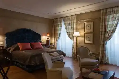 M Maison Particulière - 50
