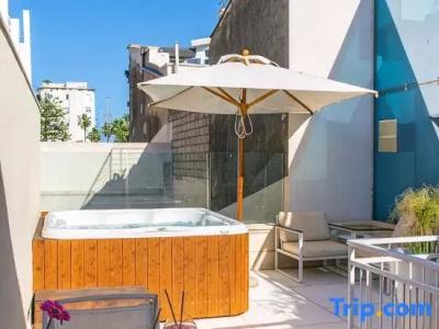 Caportigia Boutique - 110