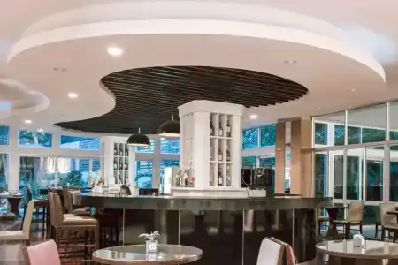 August Suites - 25
