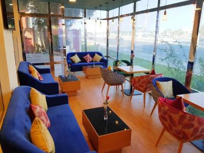 Phoenicia Tower - 16
