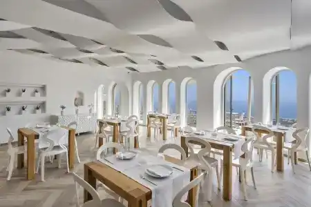 Skyfall Suites - Adults Only - 25
