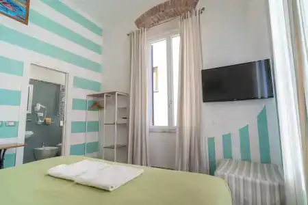 Teresa Rooms & Suites - 25