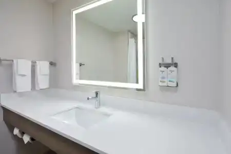 Holiday Inn Express & Suites Nw - Park Place, An Ihg - 41