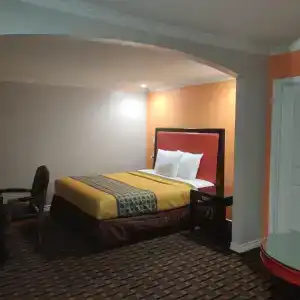 Lyfe Inn & Suites By Aga - Lax Airport - 23