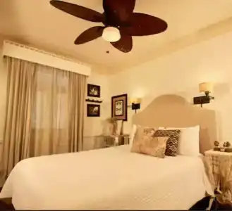 The Inn at La Jolla - 2