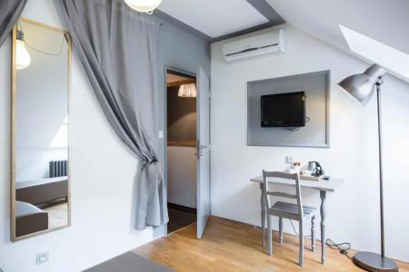 Sophie's Hostel - 74