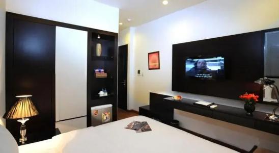 Serene Boutique & Spa - 26