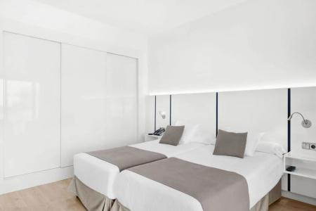 Thb El Cid - Adults Only - 22