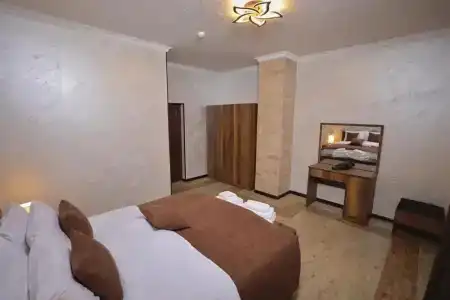 GM Rest House - 8