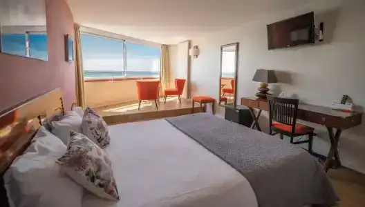 La Petite Rade Hôtel - 50
