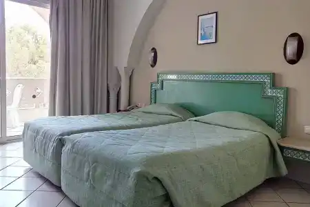 Shell Beach & Spa - 5