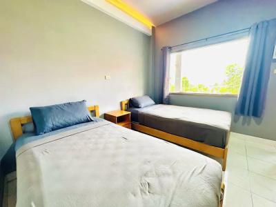 The Scenery Beach Resort - 8