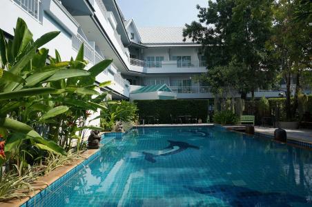 Baan Suksiri - 15