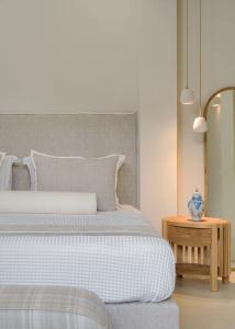 Casa Di Fiori Andros Suites - 91