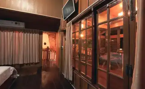 The history cafe' & - 16