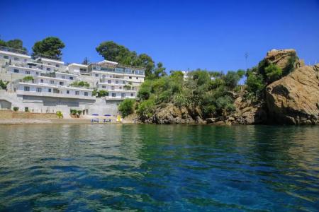 Blue Bay - 52