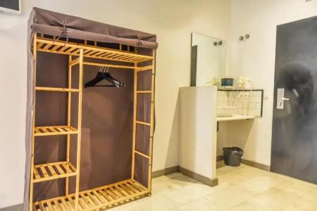 Feel Hostels Soho - 44