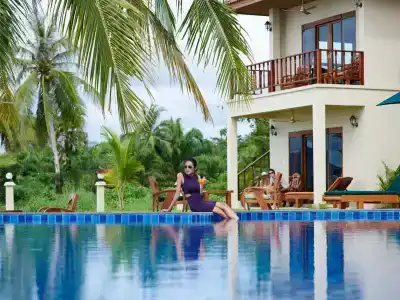 Sara Beachfront Boutique - 18