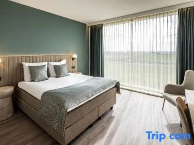 HOTELUX Airport - 26