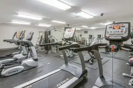 Hawthorn Suites by Wyndham Fort Benning - 7