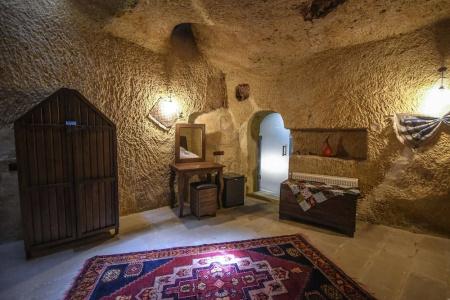 Seraphim Cave - 28