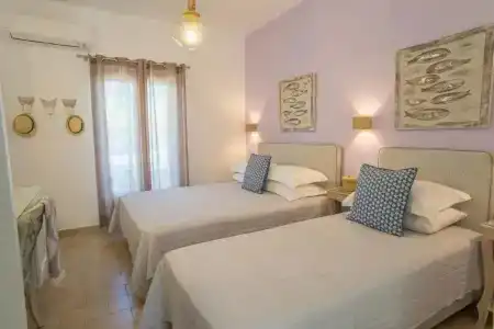 Cyclades Studios - 101