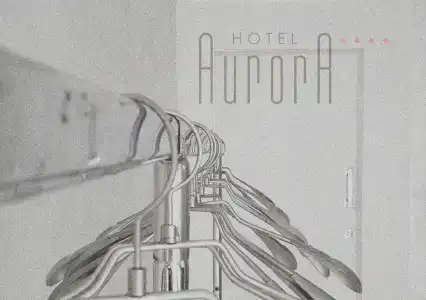 Aurora - 13