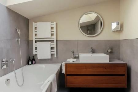 SchlossHouse Zermatt Wellbeing Rooms & Suites - 79
