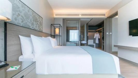 Holiday Inn & Suites Rayong City Centre, An Ihg - 141