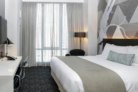 Courtyard by Marriott Long Island City/New York Manhattan View - 2