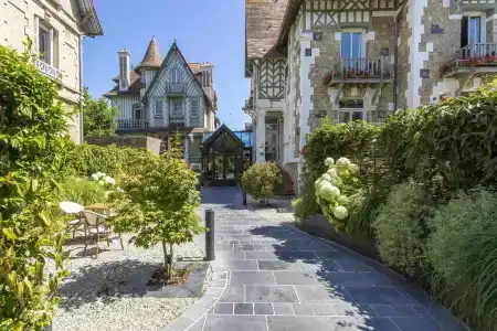 Villa Augeval Hôtel de charme & Spa - 15