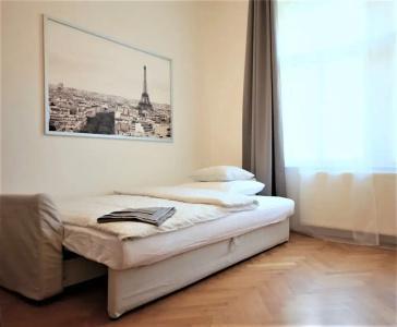 City Castle Aparthotel - 1