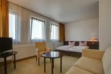Trip Inn Krefeld - 8