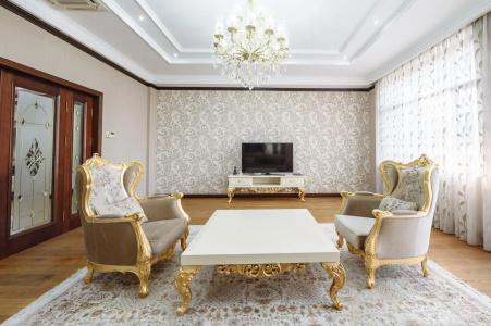 Royal Residence - 208