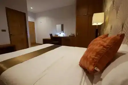 777 Food & Bed - 30