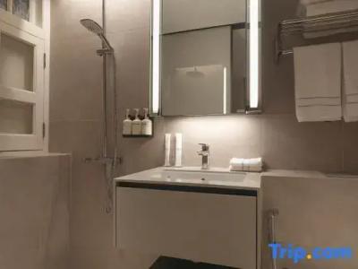 Porcelain By Jl Asia (Sg Clean) - 116
