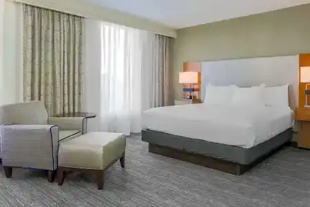 DoubleTree by Hilton Atlanta Airport - 31