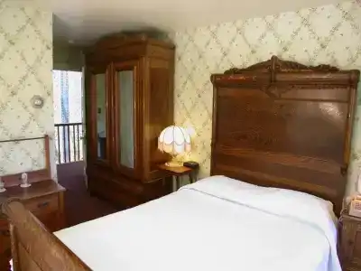 Martine Inn - 58