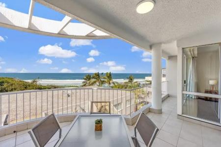 La Mer Sunshine Beachfront - 68