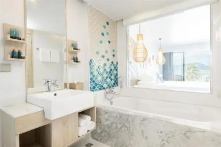 Liv Phuket Patong Beachfront - Sha Extra Plus - 59