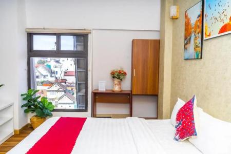 Ngan Pho Studio & - 222
