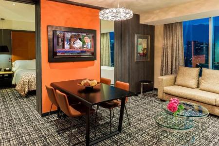 Renaissance by Marriott - 82