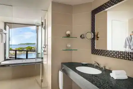 Shangri-La Tanjung Aru, - 18