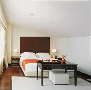 Hospes Amérigo - 2