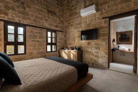 Ancient Knights Luxury Suites - 26