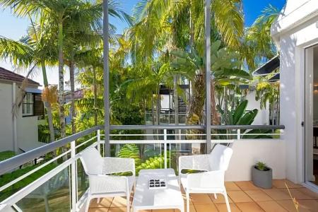 Emerald Noosa - 200