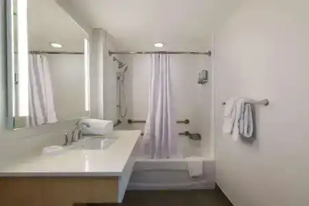Sonesta ES Suites Orlando International Drive - 56