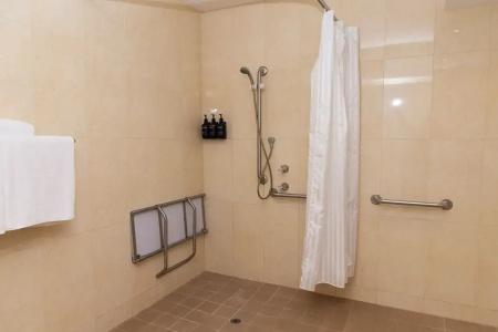 Rydges - 123