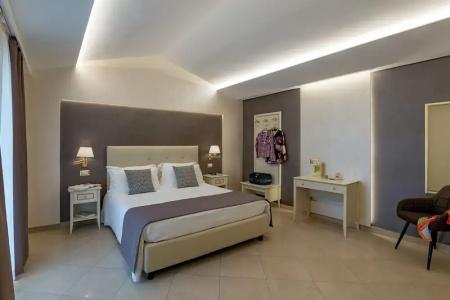 Vittorio Emanuele Boutique - 219