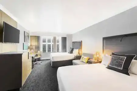 Motif Seattle, a Destination by Hyatt - 5